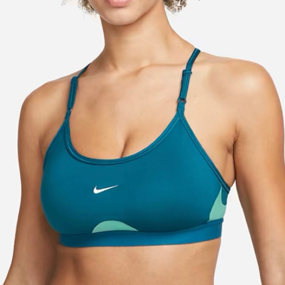 Nike Dry-Fit Indy sports bra